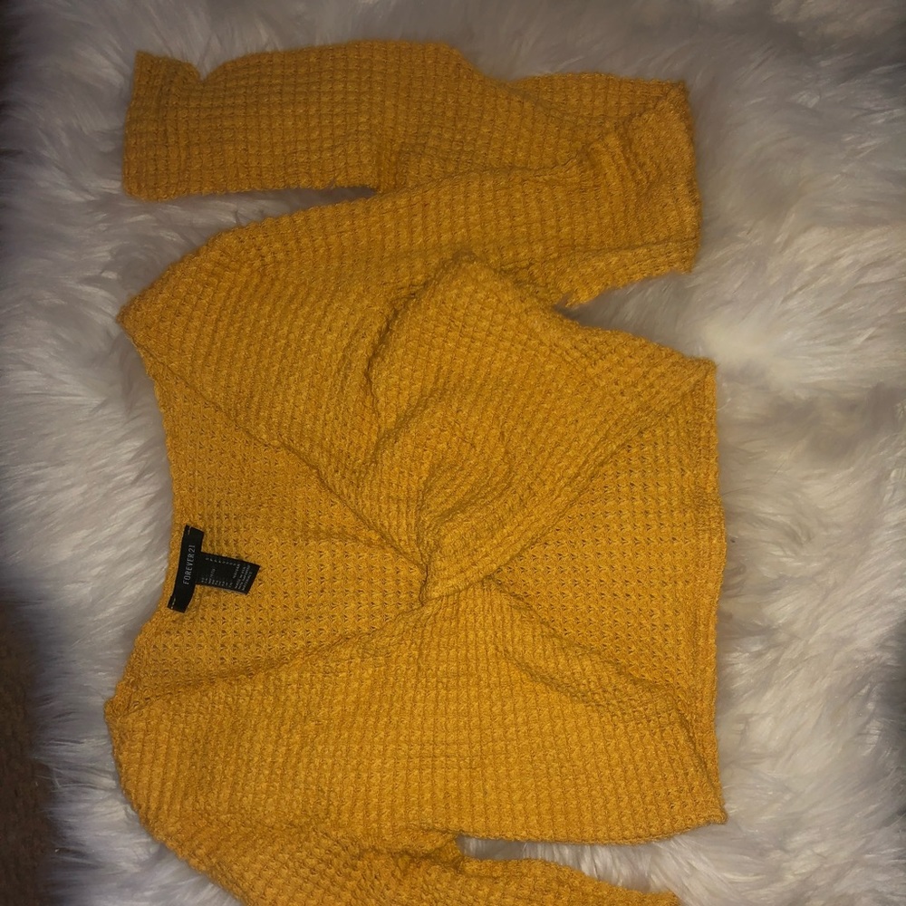 Small crop top